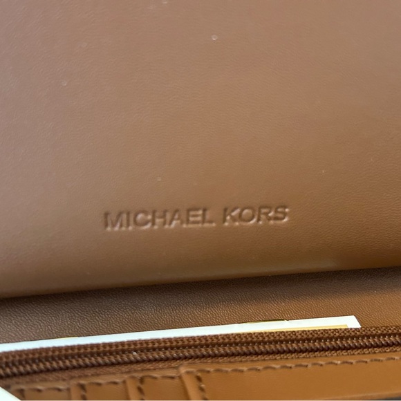 MICHAEL KORS JET SET TRAVEL LARGE FLAT MULTIFUNCTION PHONE CASE WALLET WRISTLET - Picture 11 of 11